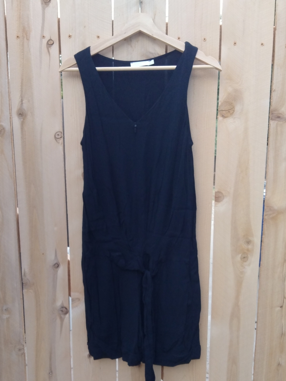 See U Soon Black Sleeveless Tie-Waist Romper w/ Pockets Women Sz Small Front Zip